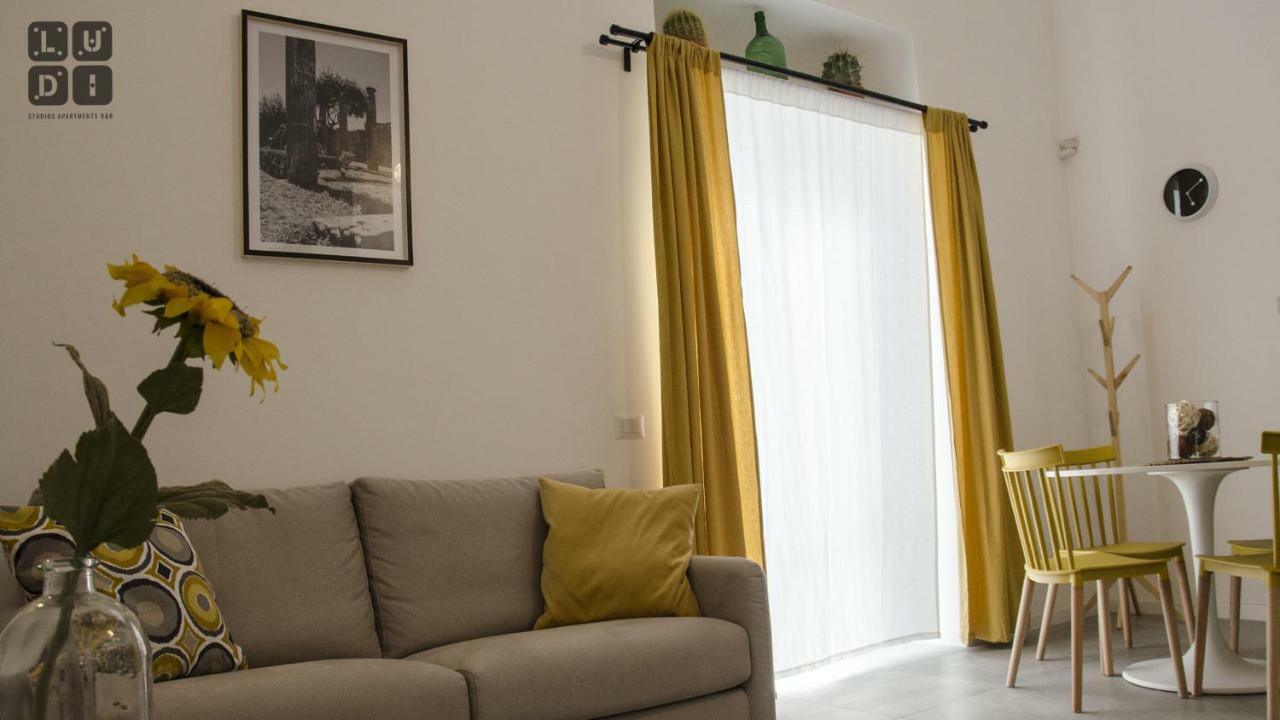 Ludi Studios Pompéi Extérieur photo